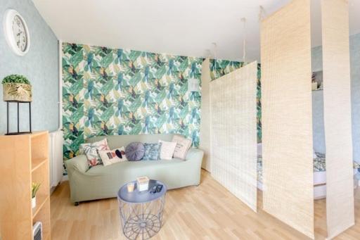 Superbe Studio Apartment A 2Mn De Paris ฌ็องตีญี ภายนอก รูปภาพ