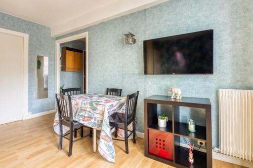 Superbe Studio Apartment A 2Mn De Paris ฌ็องตีญี ภายนอก รูปภาพ